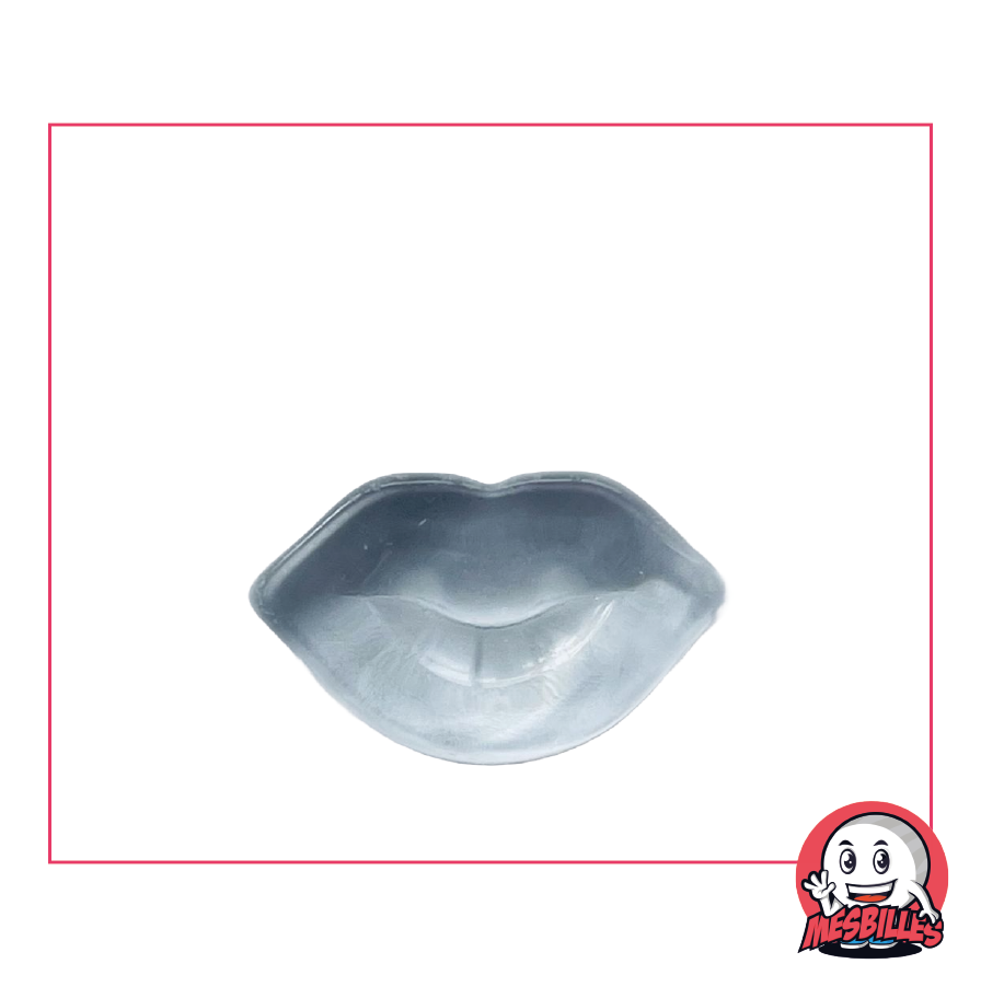 Extra-flat Kiss marble in translucent crystal glass, size 25 mm - My-Glassmarbles