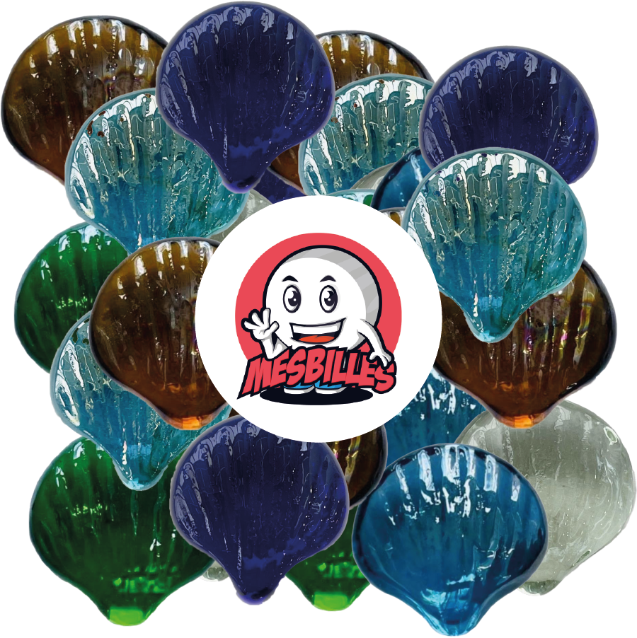 Image of the My-Glassmarbles Mascot surrounded by marbles Intense blue translucent glass shell, flat shape, size 30 mm - My-Glassmarbles