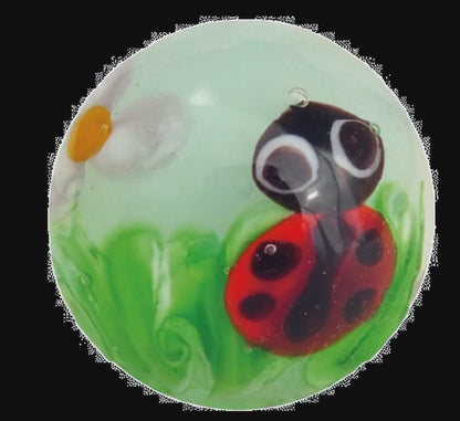 1 Green Ladybug Art Marble 16 mm